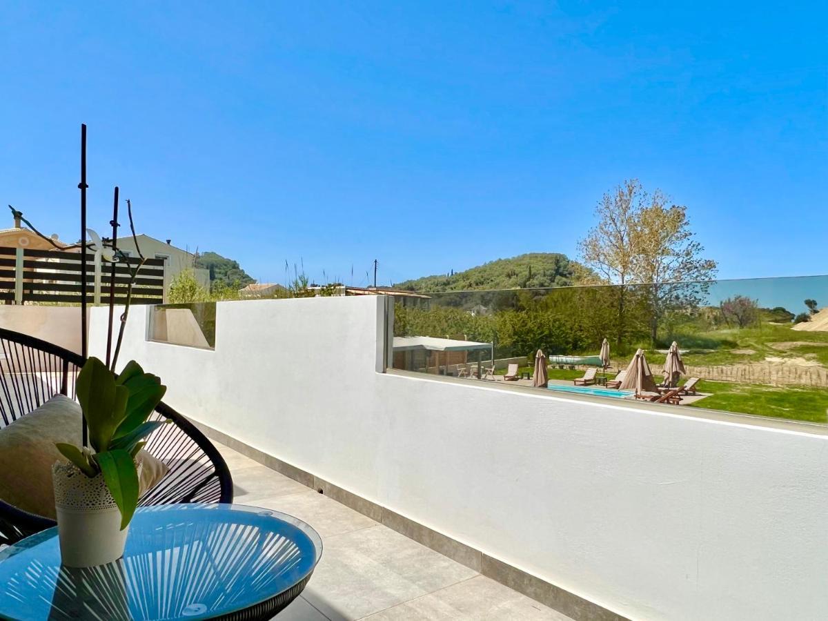 Beach Villa Verano With Private Pool By Dadovillas Σιδάρι Εξωτερικό φωτογραφία