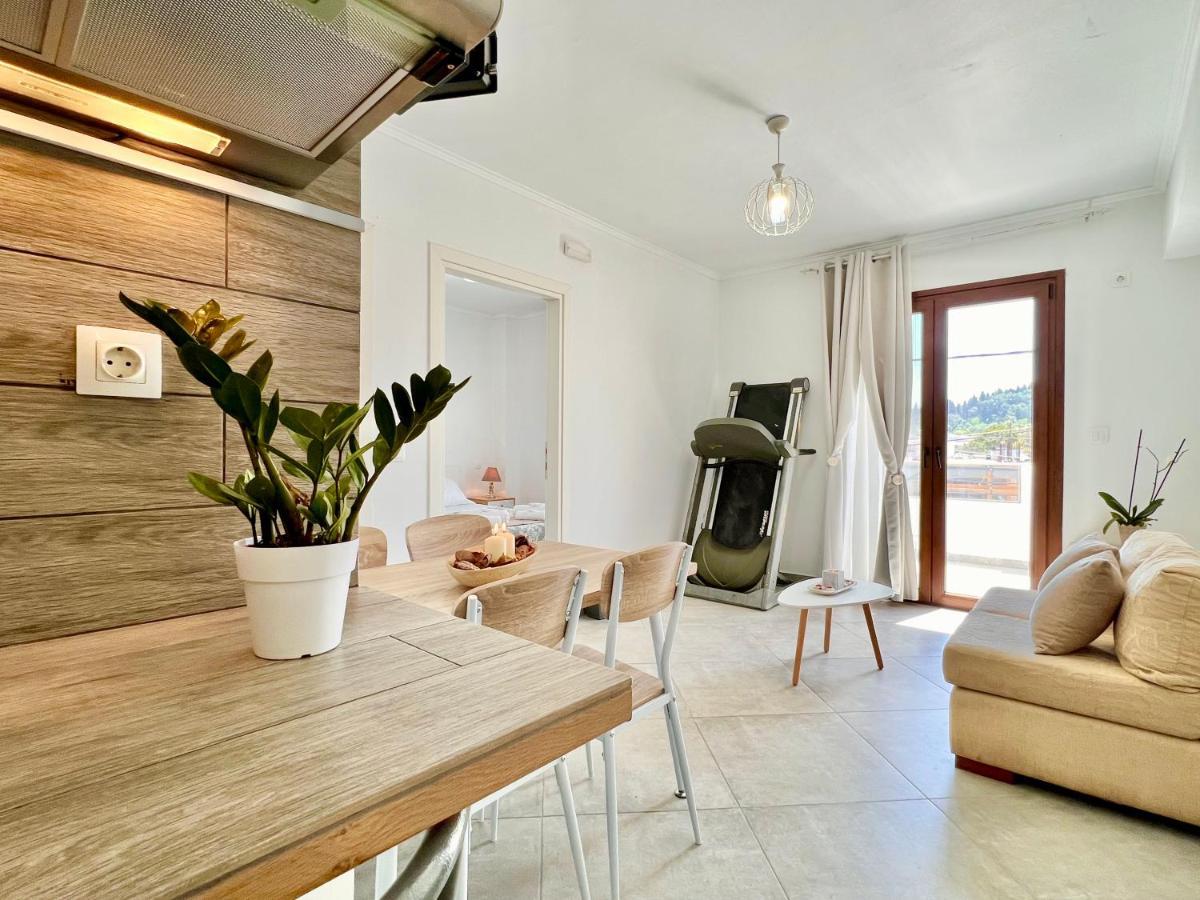 Beach Villa Verano With Private Pool By Dadovillas Σιδάρι Εξωτερικό φωτογραφία