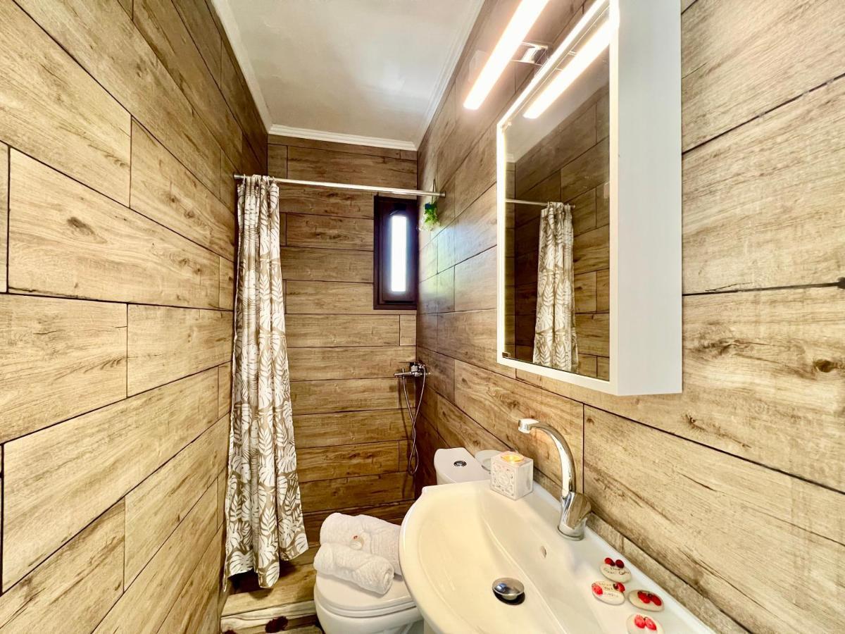 Beach Villa Verano With Private Pool By Dadovillas Σιδάρι Εξωτερικό φωτογραφία