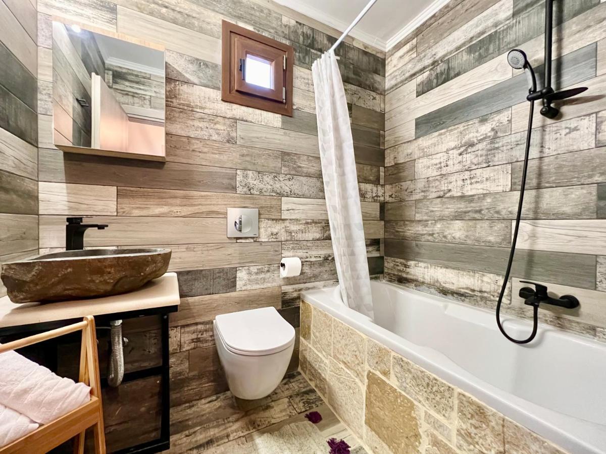 Beach Villa Verano With Private Pool By Dadovillas Σιδάρι Εξωτερικό φωτογραφία